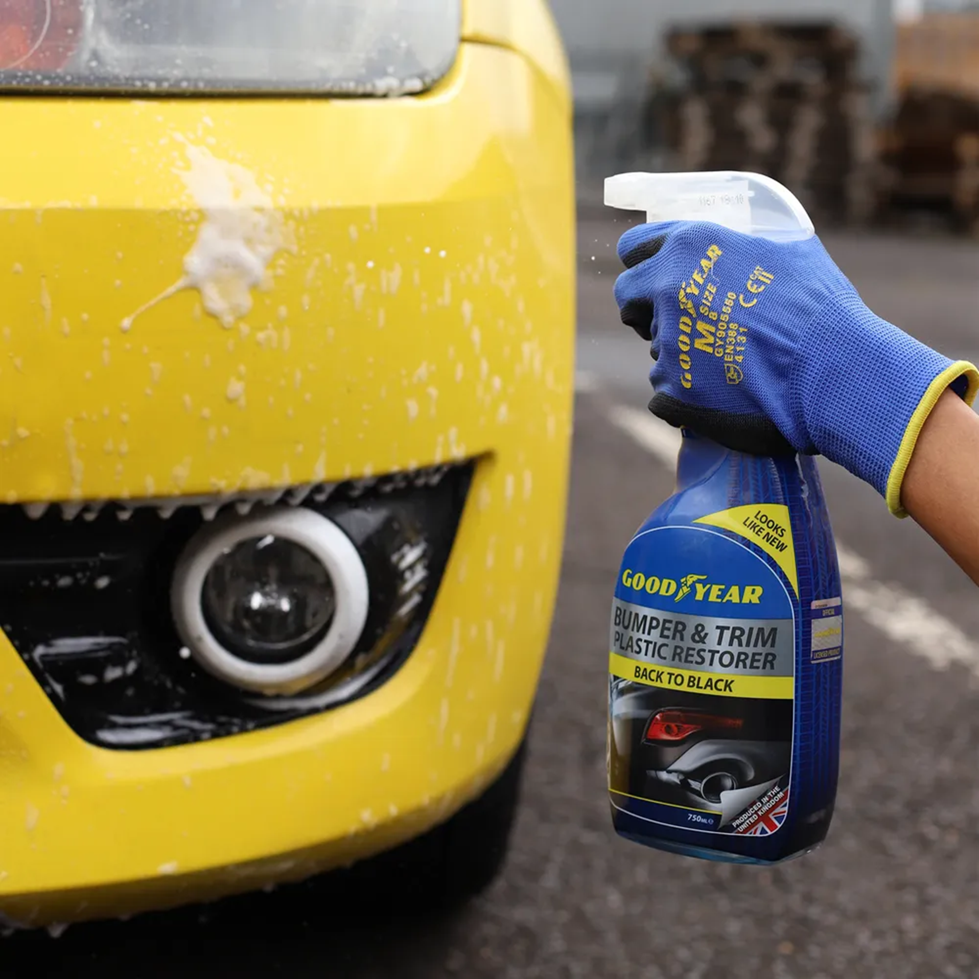 Goodyear Car Bumper Trim Plastic Restorer Cleaning Black Spray 750ml